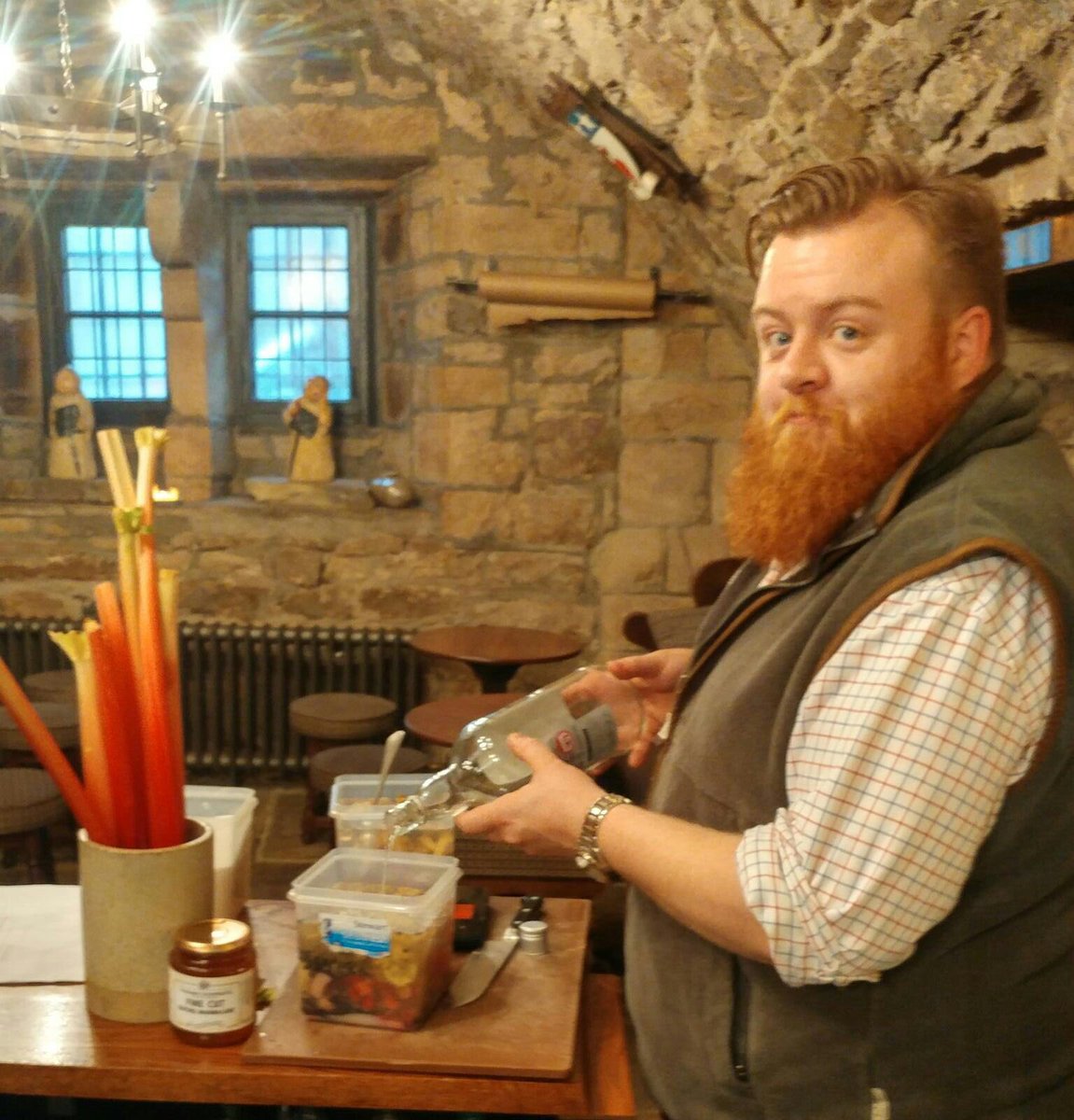 Lord_Crewe_Arms's tweet photo. Concoctions in the Crypt bar! Resident alchemist Richard has made Rhubarb &amp; Ginger gin. Syrup from leftovers 👏🏻#CreweStyling #Northumberland https://t.co/03d4ojM3sc