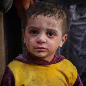 Hasanalmossa's tweet image. Always tears in #Syria
No one wants to see us smile
But we have hope
Roses grow in the rocks