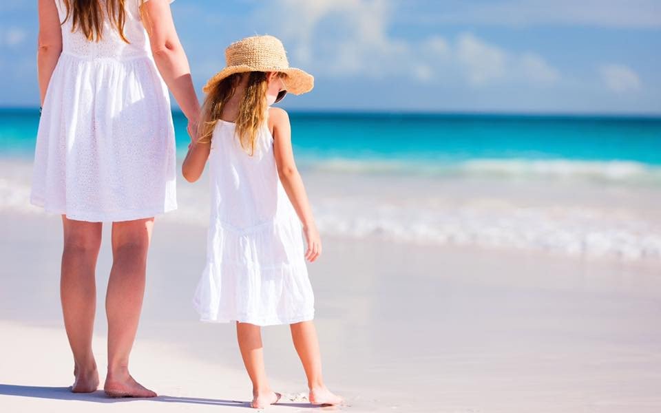 /Place: #Enjoy some #family time at a #beautiful #paradise, <a href="/DolphinFiji/">Dolphin Island Fiji</a>. Discover more at eleqt.com/dolphinislandf… #Relax #Beach