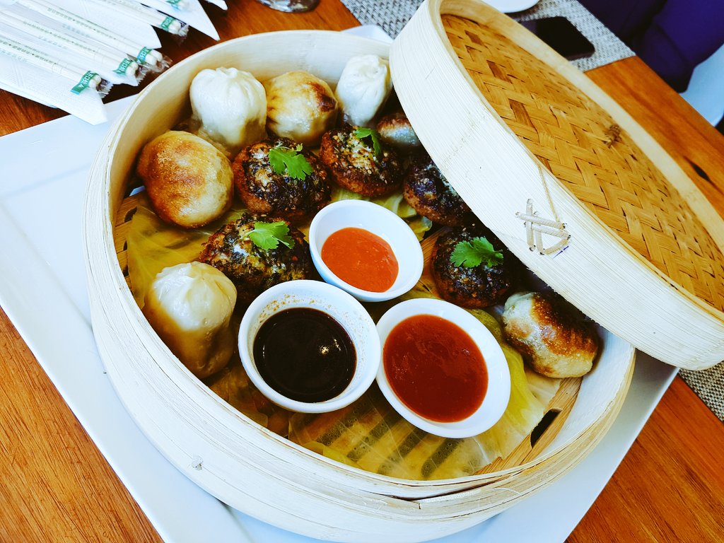 hashtagjozi's tweet photo. #DimSumDaze #ShimmySummerMenu #PrawnToast #PorkDimSum  @ShimmyBeach https://t.co/k5R5IKieMt