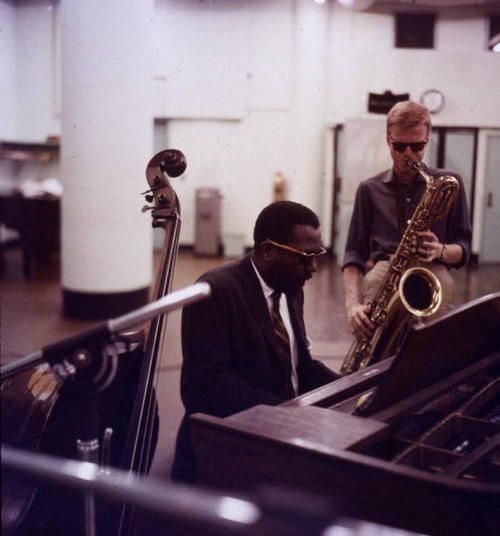 Ms_Golightly's tweet photo. #TheloniusMonk and #GerryMulligan, 1957. Photo by #BobParent https://t.co/pzpN9qDe9Z