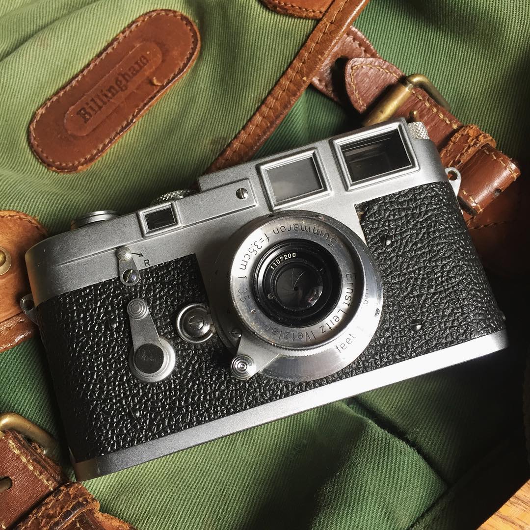 BillinghamBags's tweet image. Leica M3 and vintage Billingham bag. Thank you to Jeremiah Jones (sunny16_photo on IG) for the photo! @Jaysargo @EMULSIVEfilm #filmtober