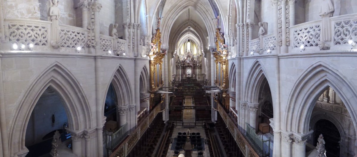 CuencaViajes's tweet photo. Así luce la #catedralcuenca desde la torre montada para #poeticadelalibertad #expo
#Cuenca #Spain https://t.co/8wAhDnLBVG
