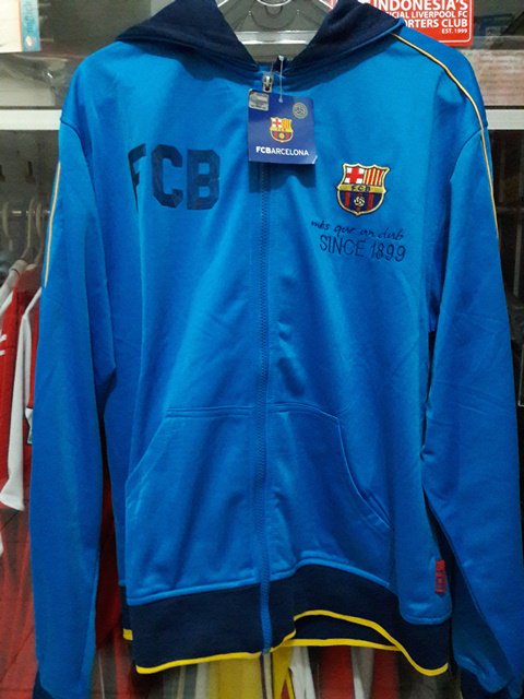 KaosViralDotCom's tweet photo. #WL7
Jacket Barcelona
Xtra Large
BNWT
OB 10k
Bid kelipatan 10k https://t.co/KbvinI0Sz8