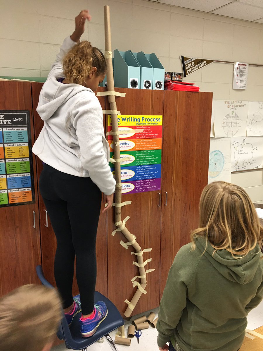 MrsAmyHoff's tweet image. Creating a marble run. #theMESway #makermorning