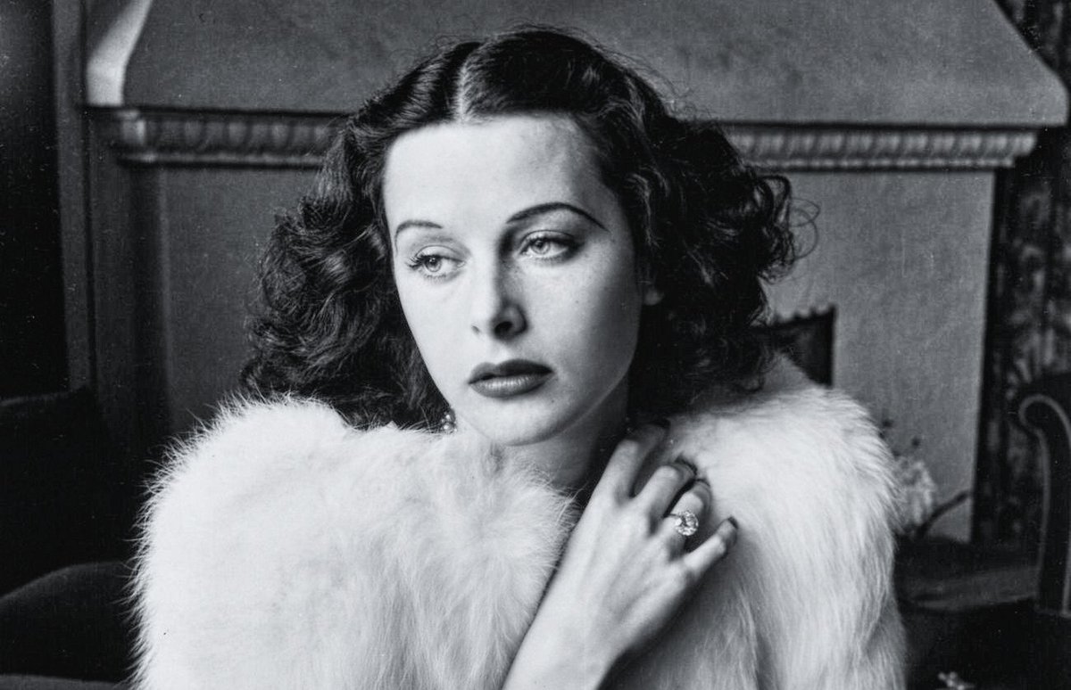 quicktally's tweet image. Learn how Hedy Lamarr invented Audience Response Radios
tinyurl.com/zg74onv