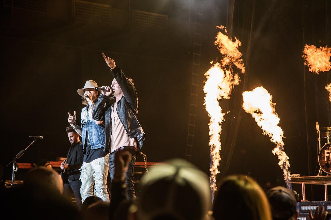FLAGALine's tweet image. Atlanta! Y'all were an amazing place to wrap up our US tour this yr! Thank you to all the fans that came out &amp;amp; partied w/ us! #digyourroots