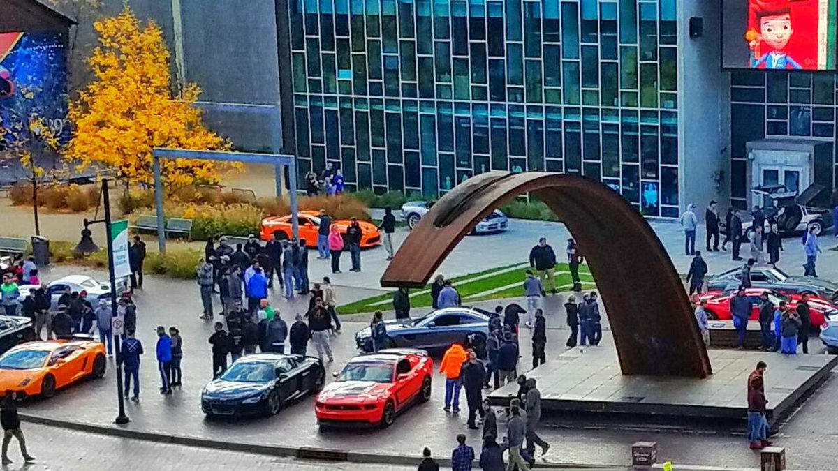 AudiSportClubNY's tweet image. #CarsandCoffee #Steelstack @AudiSportClubNY front and center in #Stroudsburg PA #Audi #AudiR8 @Audi @Audi_Online breaking barriers