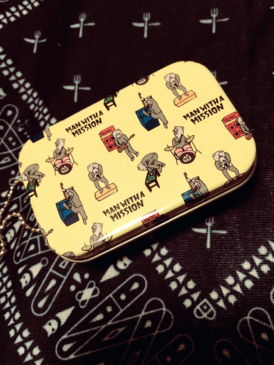 高橋きの ぶーちゃん本が出るよ Ar Twitter きのうはマンウィズのライブ観てきたよ かっこいいしかわいかった あんなにたくさんの若人を見たのは久しぶりだ 3