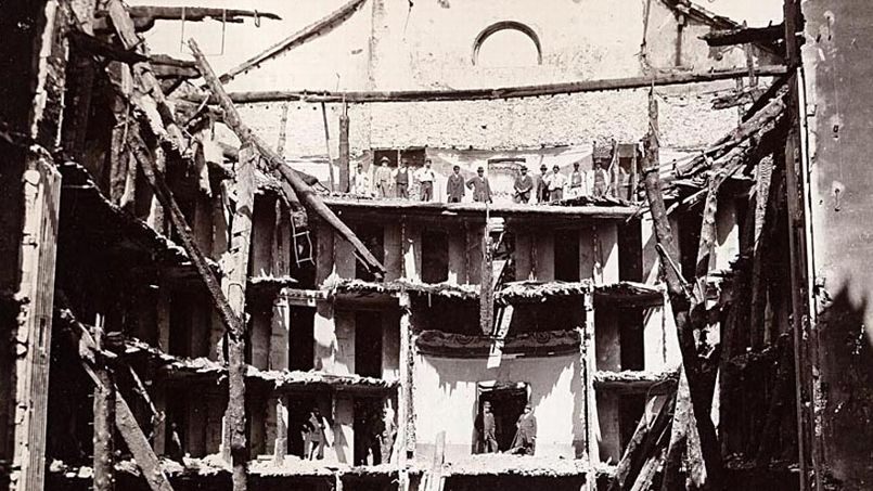 Le_Figaro_Immo's tweet photo. Il y a 135 ans... une fuite de gaz ravageait l’opéra de Nice https://t.co/2iooXXMr6v #retroImmo https://t.co/UElzXTmPH0