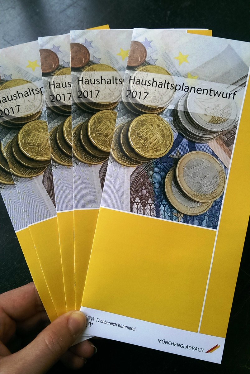 #RatMG: Kämmerer bringt soeben den HHEntwurf 2017 ein, hier alle Infos -> facebook.com/Monchengladbac… https://t.co/OS3MFOl4Ub