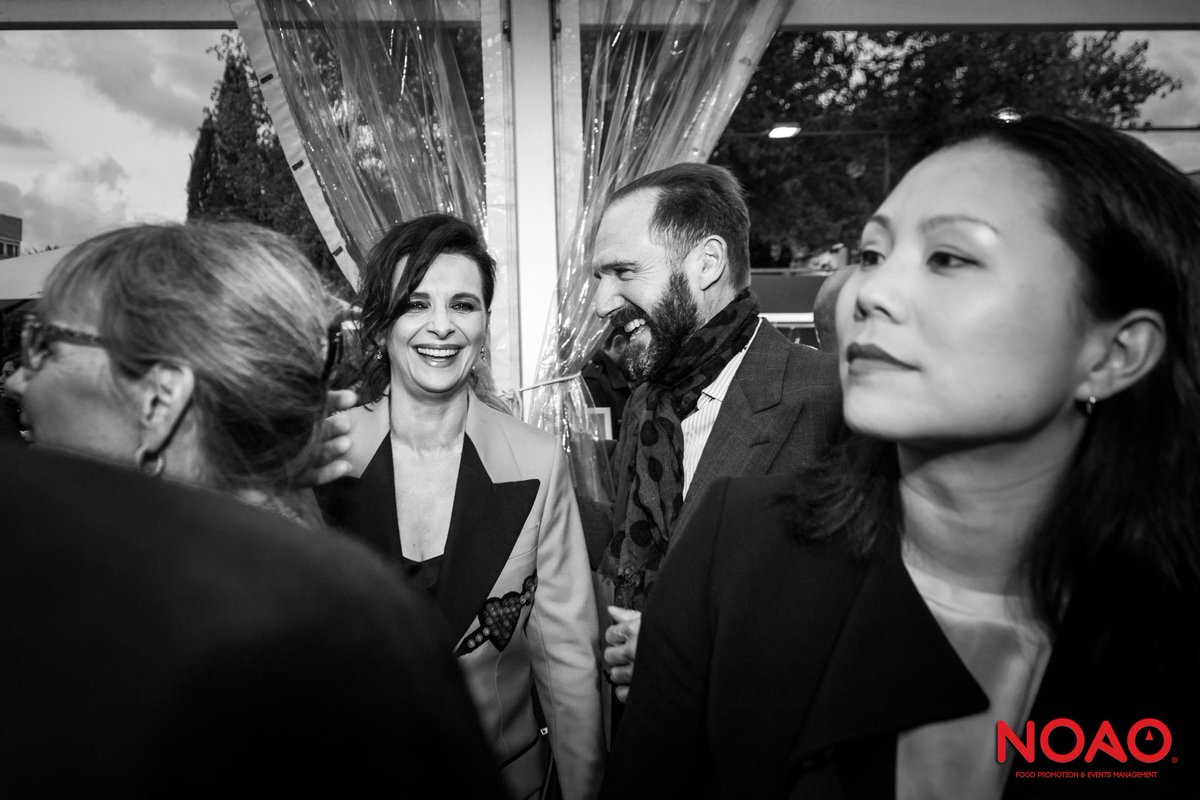 FOODOPOLIS, fermo immagine.
<a href="/romacinemafest/">Rome Film Fest</a> <a href="/RalphFiennes1/">Ralph Fiennes</a> <a href="/JulietteBinoche/">Juliette Binoche</a> <a href="/puntarellarossa/">Puntarella Rossa</a> <a href="/SalumiSantoro/">Salumificio Santoro</a> <a href="/girofles/">GOSTİL zınQ</a> <a href="/pastaiomaffei/">Pastaio Maffei</a> #roma