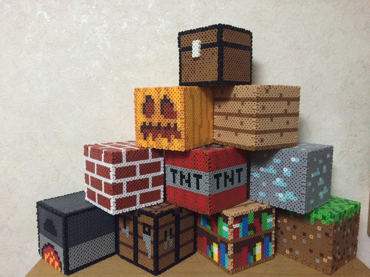 Uzivatel Sappoi さっぽい 立体アイロンビーズ Na Twitteru アイロンビーズでminecraftのブロック作ってましたが 当初の目標である山 O を作る事が出来ました アイロンビーズ パーラービーズ Minecraft