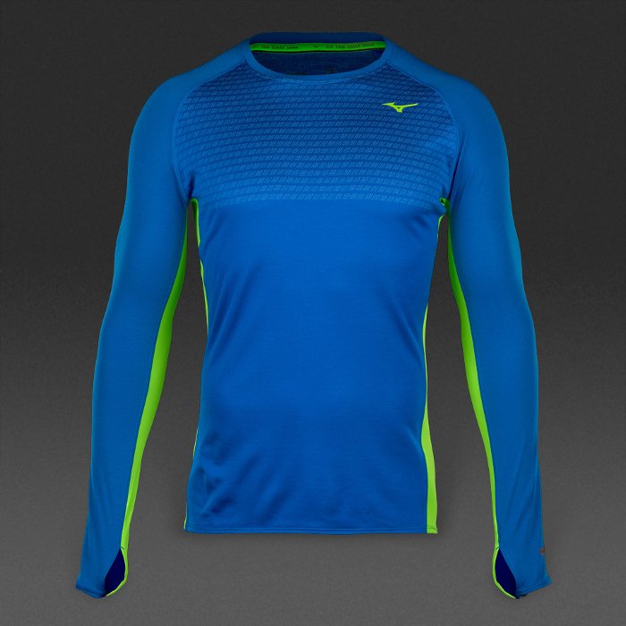 Профешинал спорт. Рубашка для бега. Ткань бег. Nike body Mapping. Для спортсменов какие виды есть рубашки для тела.