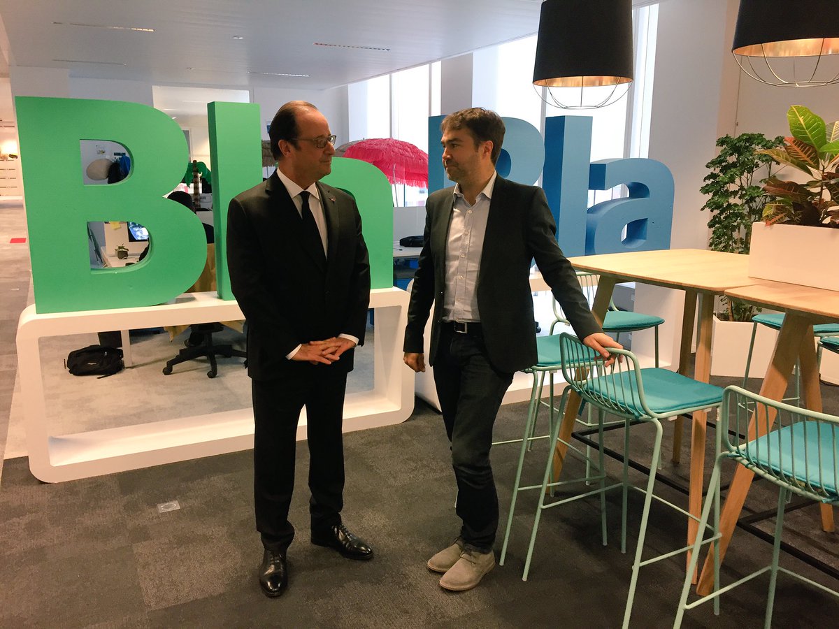 Elysee's tweet photo. Le président @fhollande est présent dans les locaux parisiens de  @BlaBlaCar https://t.co/xIcU1swKcS