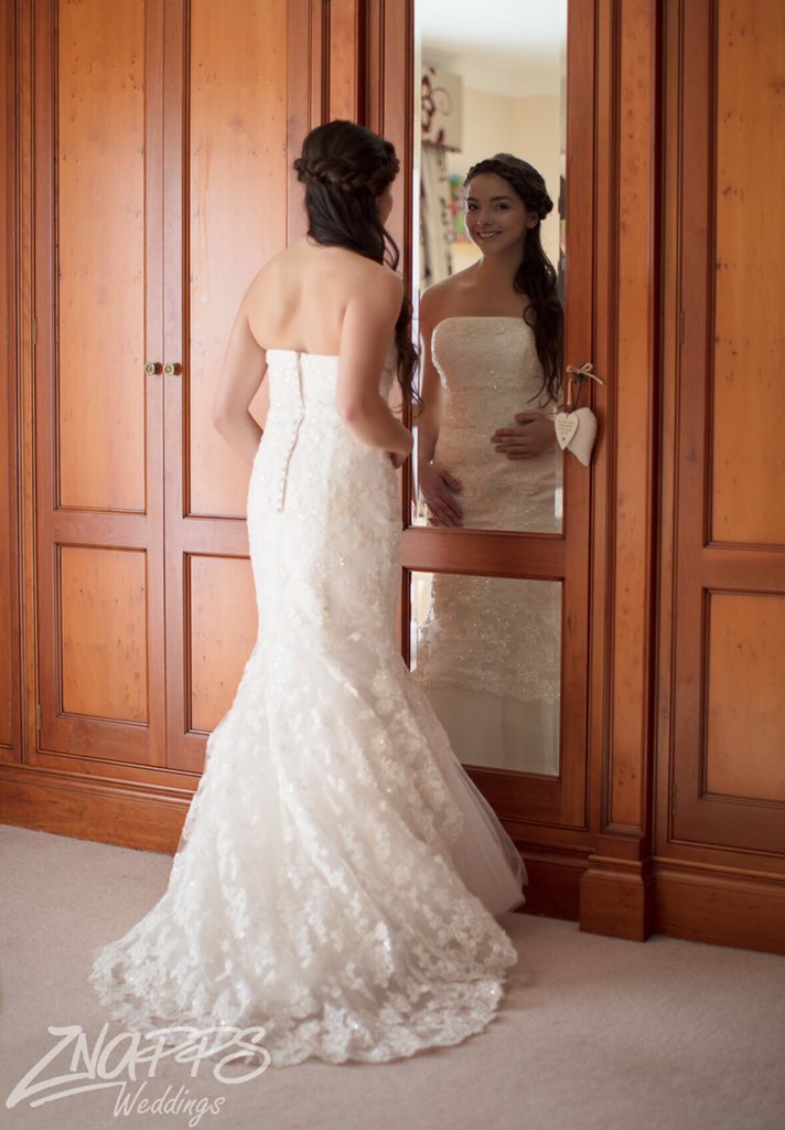 Special moments from a special day. <a href="/ZnappsWeddings/">Znapps Weddings</a> #znappsweddings #weddingsussex #weddingsurrey #awardwinningphotographer