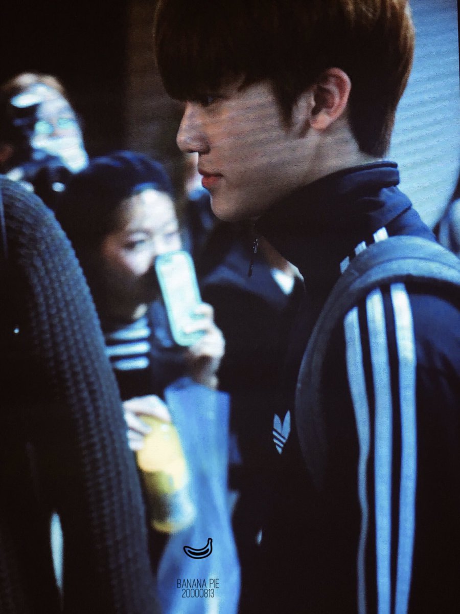 chanyeol adidas jacket