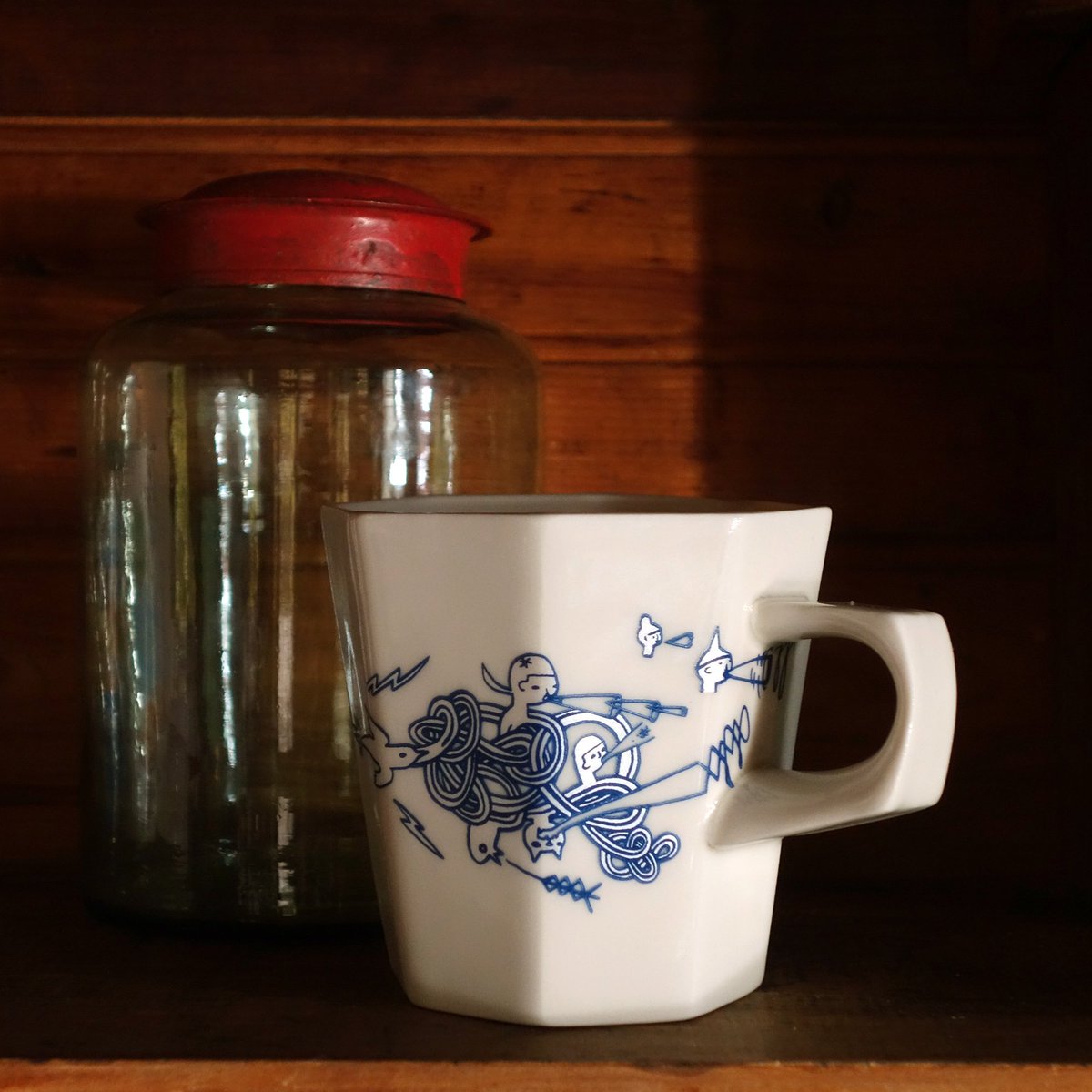 Last chance to win our 3rd GIVEAWAY! Ends tonight! Go to our Instagram feed to enter. #thedemocraticcup #giveaway #TDCcupgiveaway #hillary