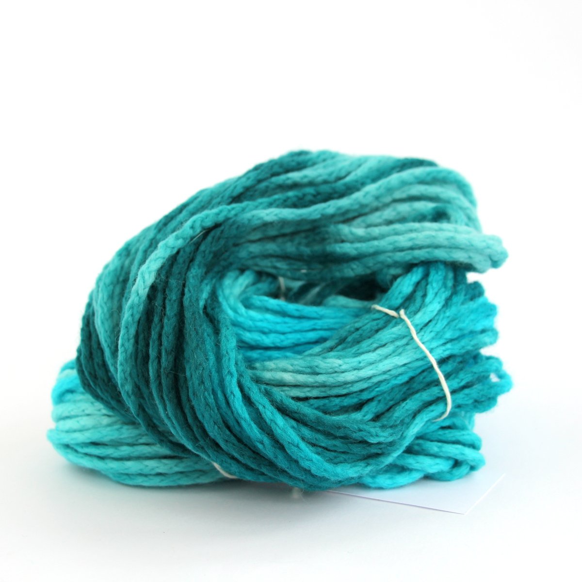 sixskeins's tweet photo. Our new chunky merino chainette #handdyed #wool comes with its own #freepattern for a knitted cowl! https://t.co/hWRoCR3xkG #perranyarn https://t.co/M5WedBvGPa