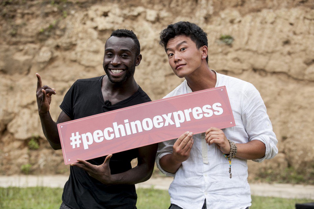 lapinadeejay's tweet photo. Tra poco a #pinocchio su @radiodeejay Xu e Carlos, gli #emiliani da #pechinoexpress per ricordarvi l'appuntamento questa sera alle 21.10! https://t.co/nkr1sG4rnZ