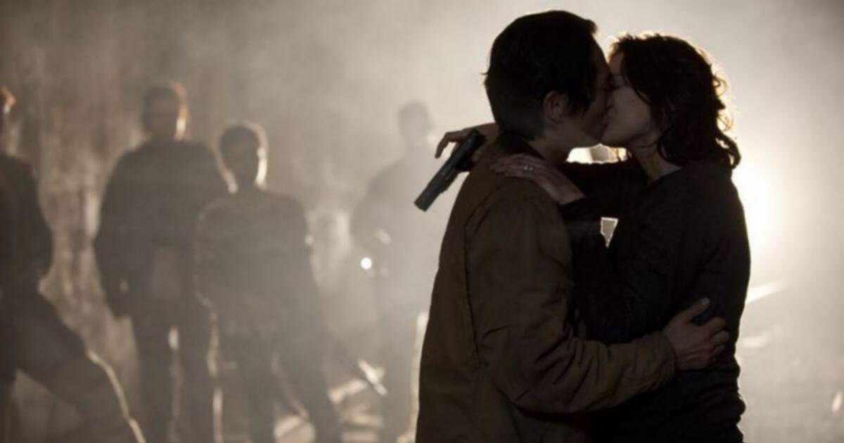 themalkingdead's tweet photo. it makes me so sad it was such an iconic and strong couple im gonna miss them so much https://t.co/EtbcDgwRyS
