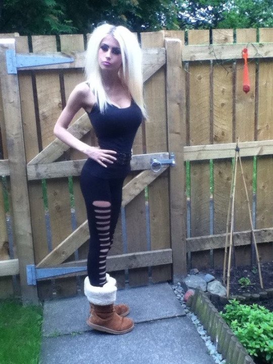 UKSelfieSnaps's tweet photo. Petite blonde
https://t.co/sU5CJUwiA1

Follow @SexyUKSluts for more chav sluts https://t.co/REKeX2yyRl