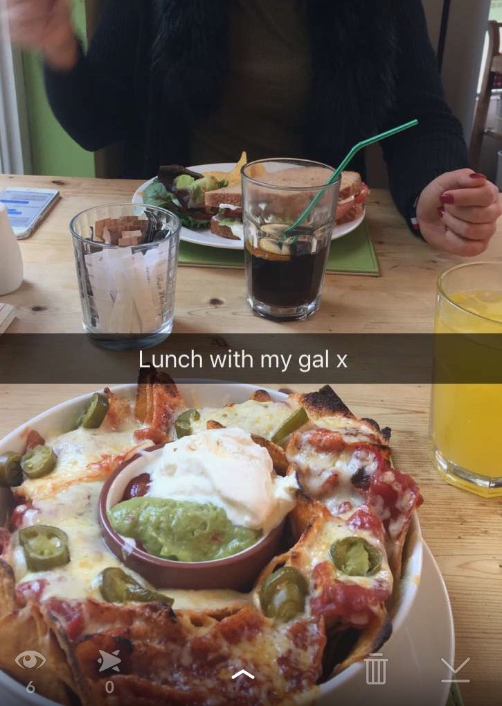 salisburys33's tweet photo. Can always count on djangos for a decent meal @katielouisemay4 https://t.co/hlfzIcA55D