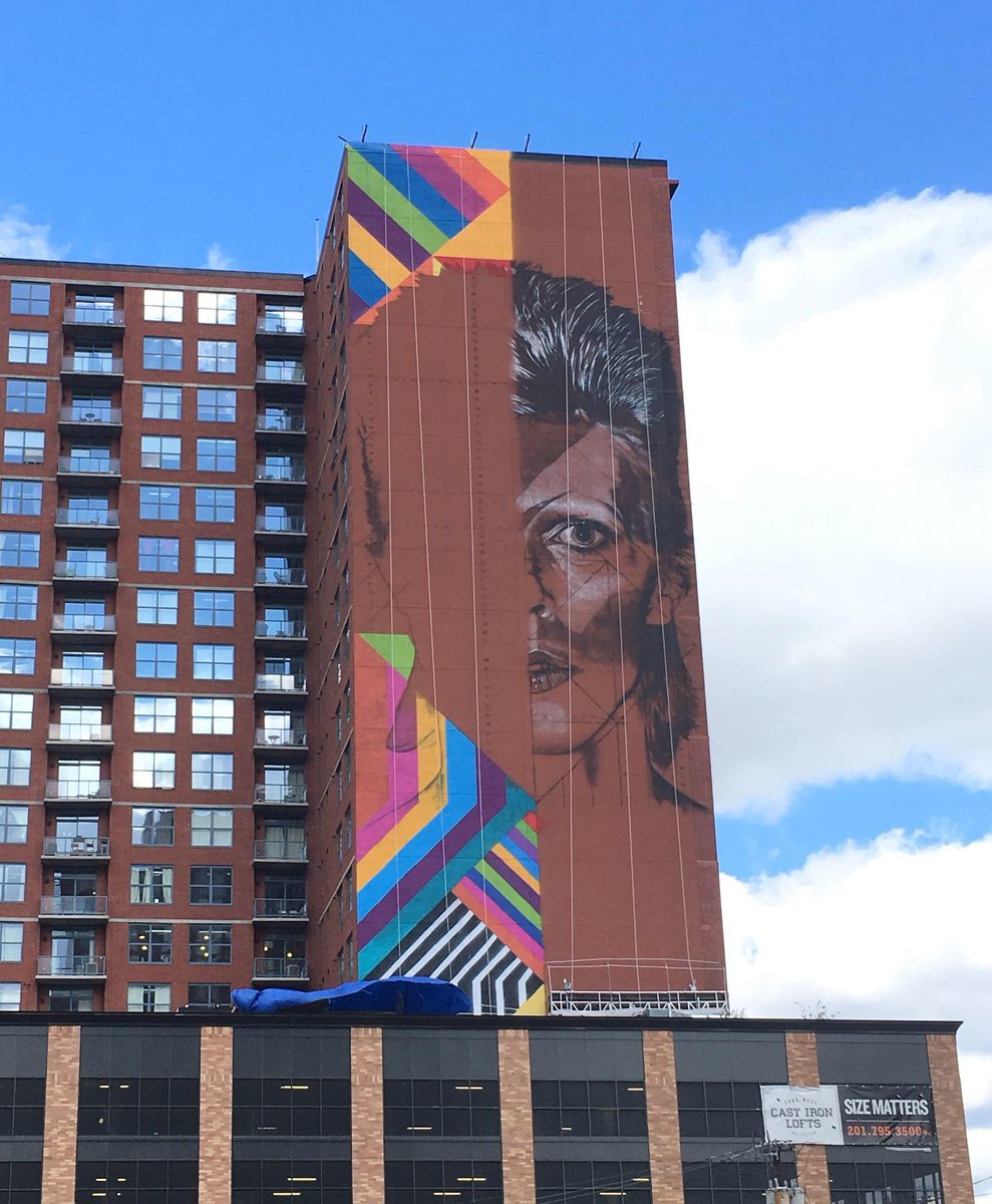 StevenFulop's tweet image. Under construction in Jersey City.  A mural by one of the largest names in the international mural scene. #jcmakeityours