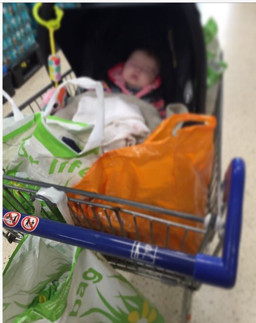 MrsSumner_'s tweet photo. Can't believe the struggle I had at @Tesco Hollington when trying to do my weekly food shop. No baby seat trollies available!! #tesco https://t.co/9ay7YUu1EQ