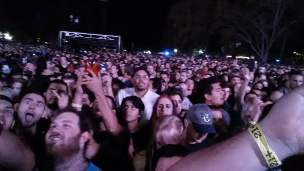 richzombie1's tweet photo. #aftershockfestival 2016 https://t.co/h78eXba2mi