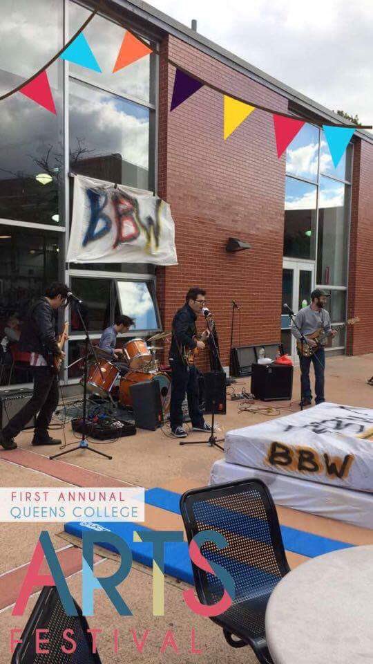 SimchaFilters's tweet image. Today&apos;s the last day to check out @QC_News student run Arts Festival! Thanks for using #SimchaFilters 🎉