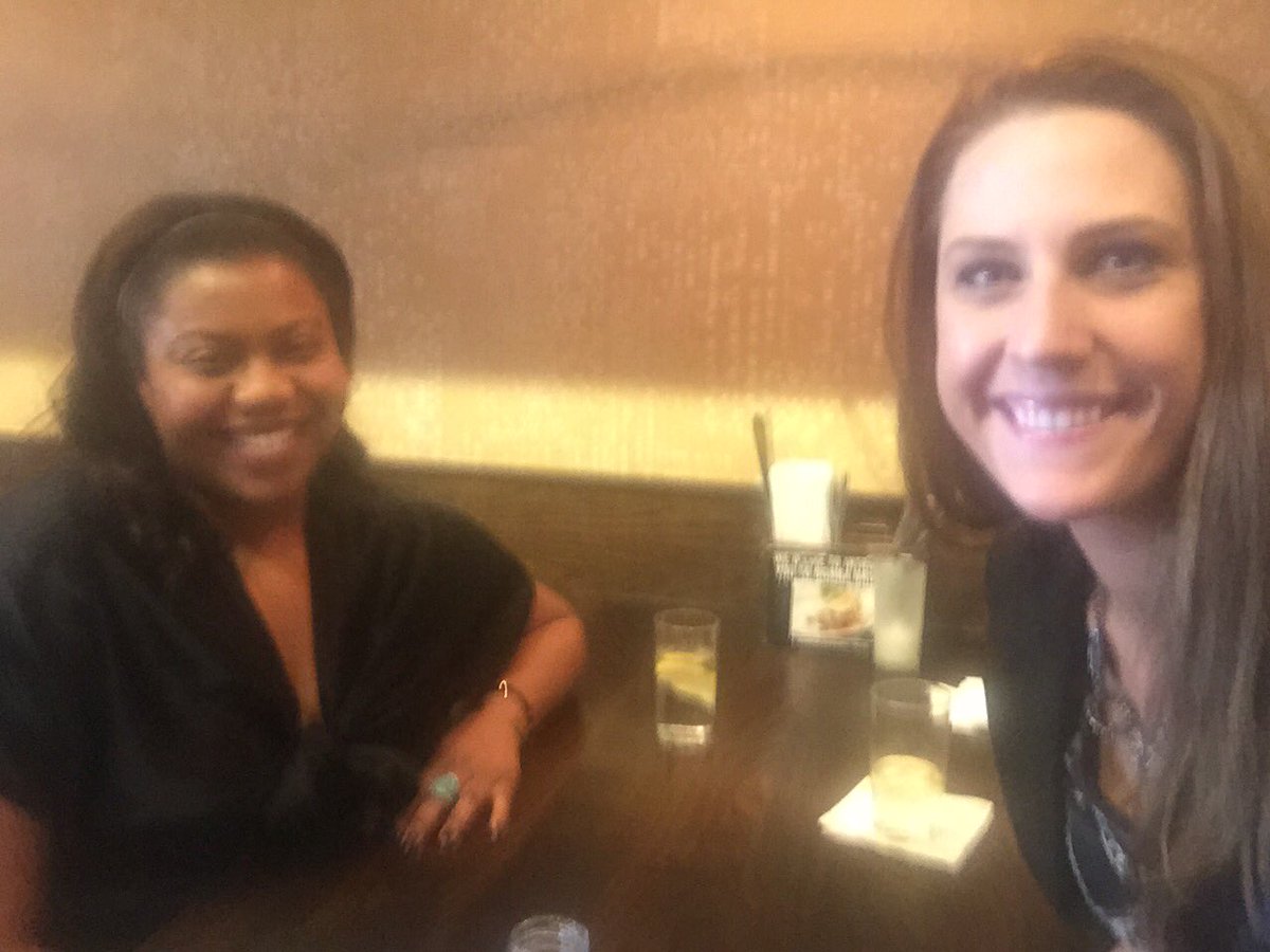 EverydayAkron's tweet photo. Lunch with @DianaSelzer to discuss Women's Endowment's annual dinner. Did you hear our guest speaker is Savannah James? #LadiesMakingMoves https://t.co/w1UTABmjRV