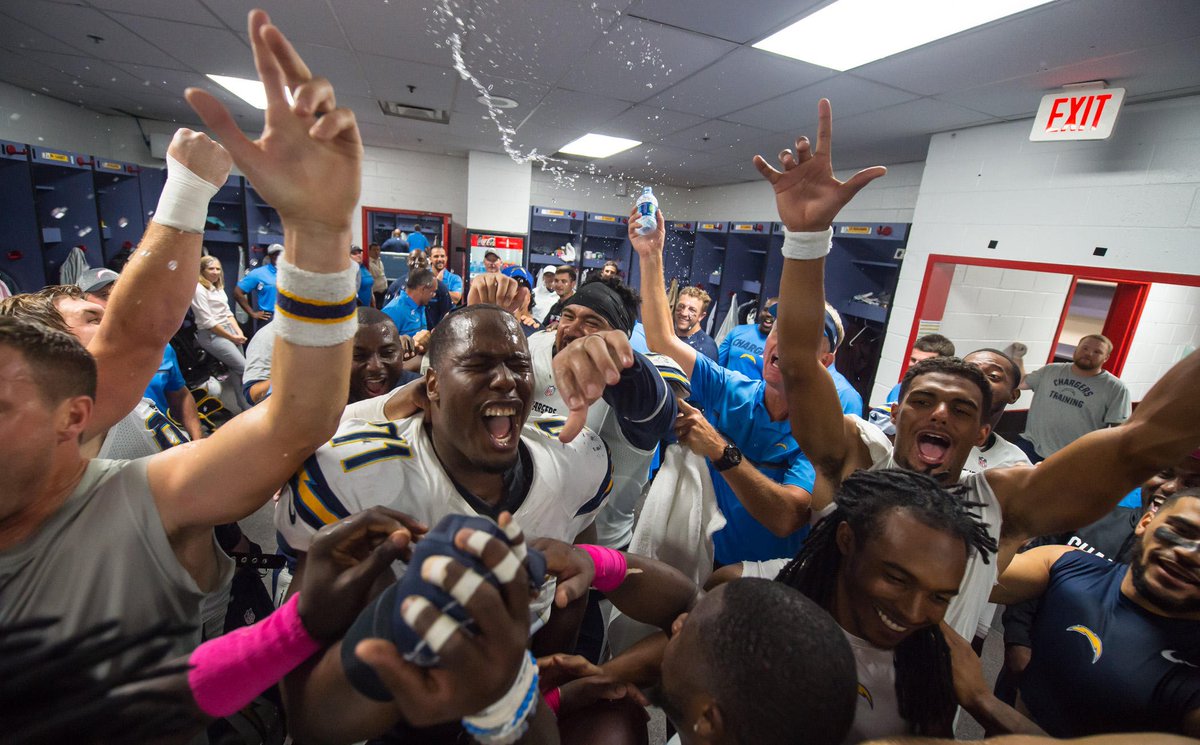chargers's tweet photo. There's nothing like winning in overtime⚡️

📸: https://t.co/IE8i2eI7Kk https://t.co/wiyjDbg7dL