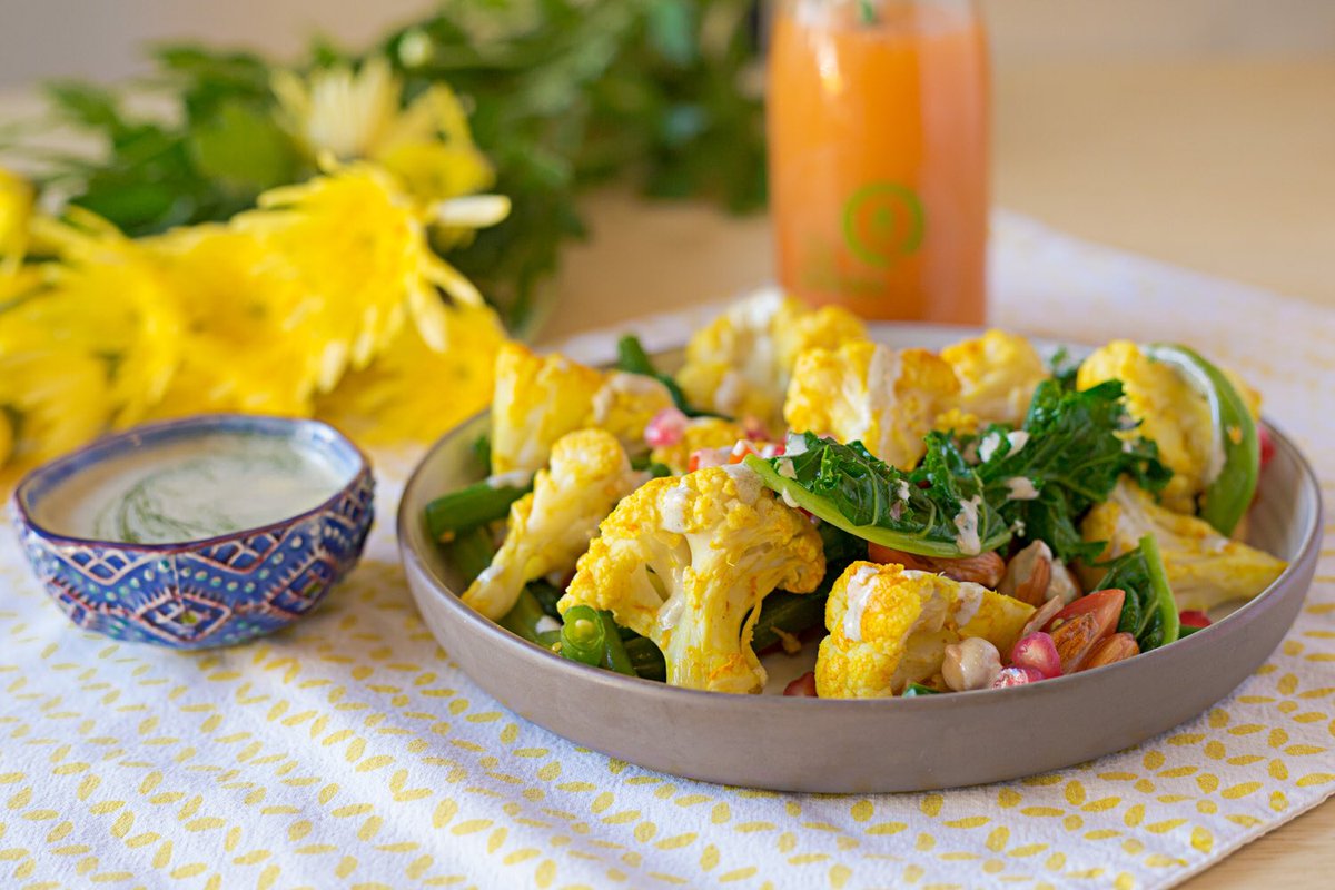 QiJuices's tweet photo. On the menu tomorrow at the #qijuicebar: 'All The Good Stuff' salad: turmeric-roasted cauliflower with a chlorella-tahini dressing. #badaro https://t.co/RkNSKZuA6F