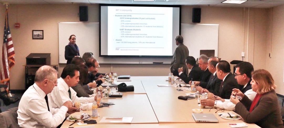 JavSaldana's tweet photo. Fortalecemos lazos interinstitucionales a través de la plática con el Dr. Bernd Widdig del Massachusetts Institute of Technology
#MIT https://t.co/SC0UoJEBvc