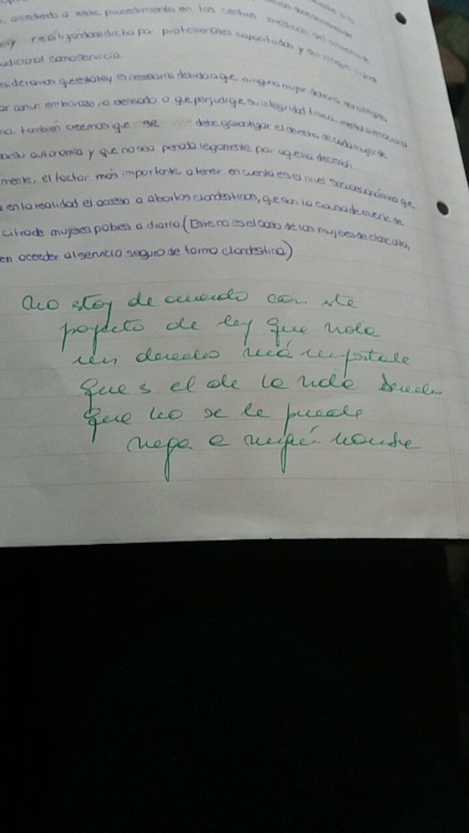 lolitastwr's tweet photo. elegimos el aborto legal para hacer un proyecto de ley y la profesora nos anuló el punto porque no es aceptable para un colegio católico jaj https://t.co/4UlYCerTP5