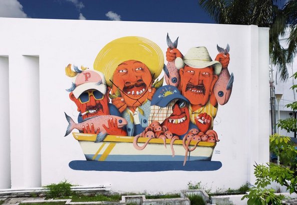 La Pesca by <a href="/marinacapdevil4/">marinacapdevila</a> in Ciudad del Carmen México 🐠🐟🌊🙌🏽 #streetart #illustration #beach #mexico