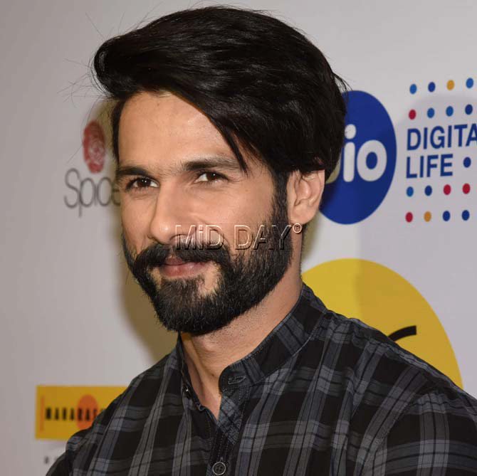 Shahid Kapoor haircut 2019 - YouTube