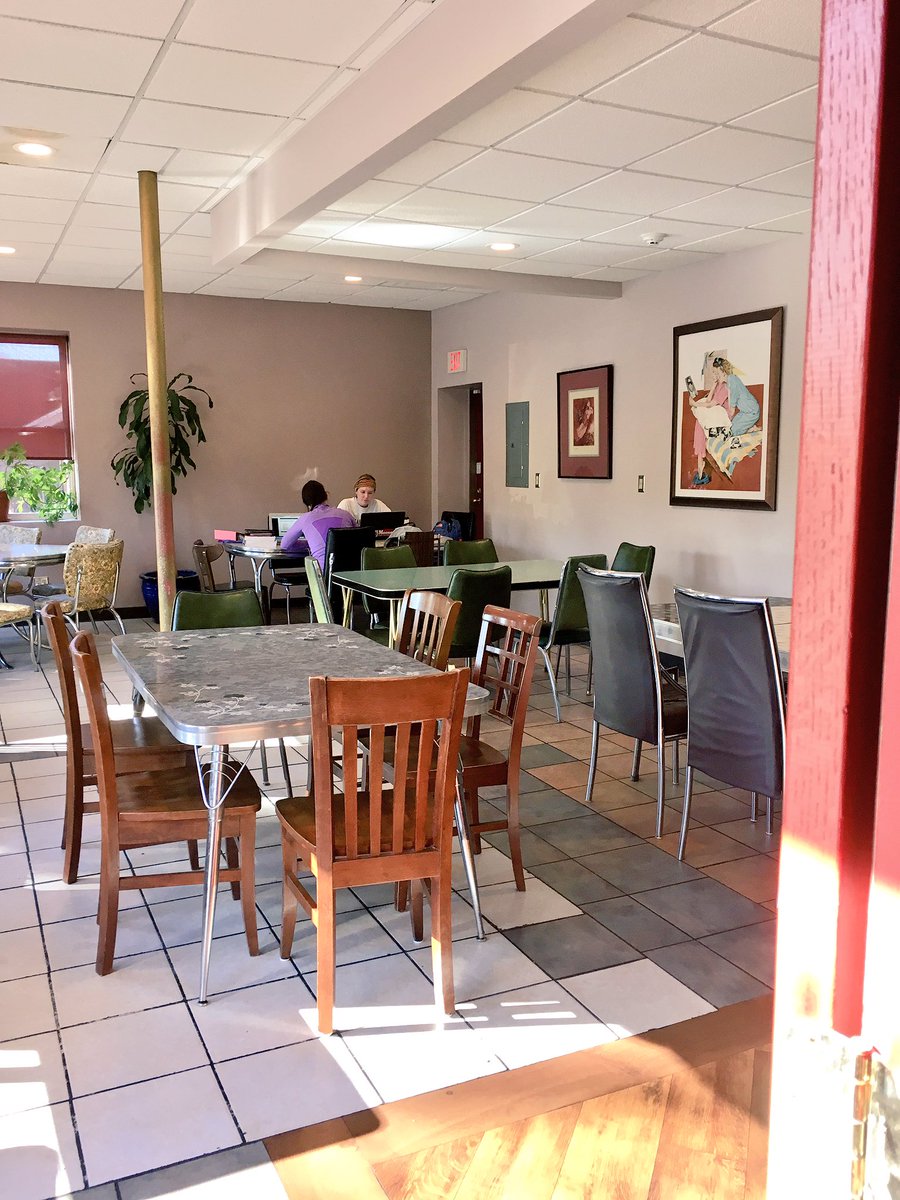 olfeltsh's tweet photo. Where would be a better place than to do homework and enjoy a yummy strawberry crepe!? #thenucleus #cj260 https://t.co/eB5R4W10kx