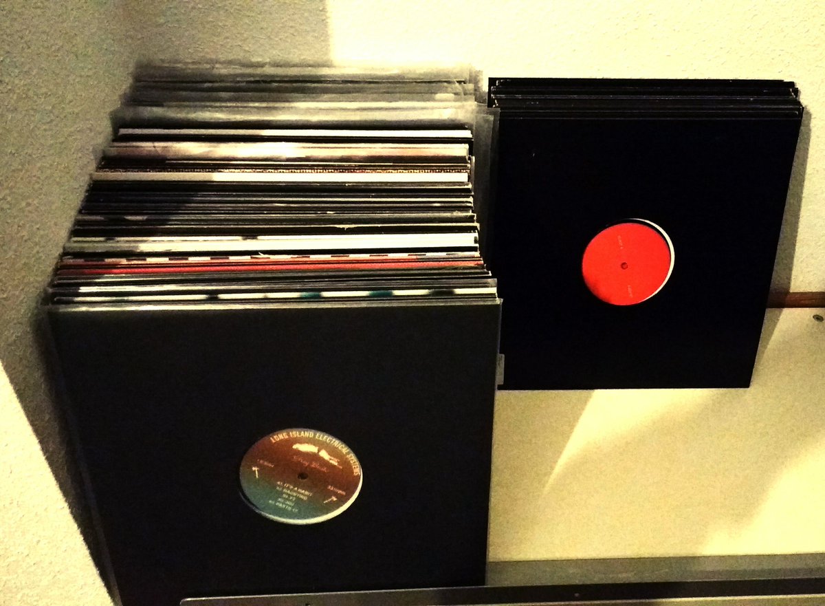 DomingoDv's tweet photo. My @LIES_News &amp; Russian Torrent Versión collection #onlyvinyl #liesrecordsrules #americannoise https://t.co/7dqk30pCjQ