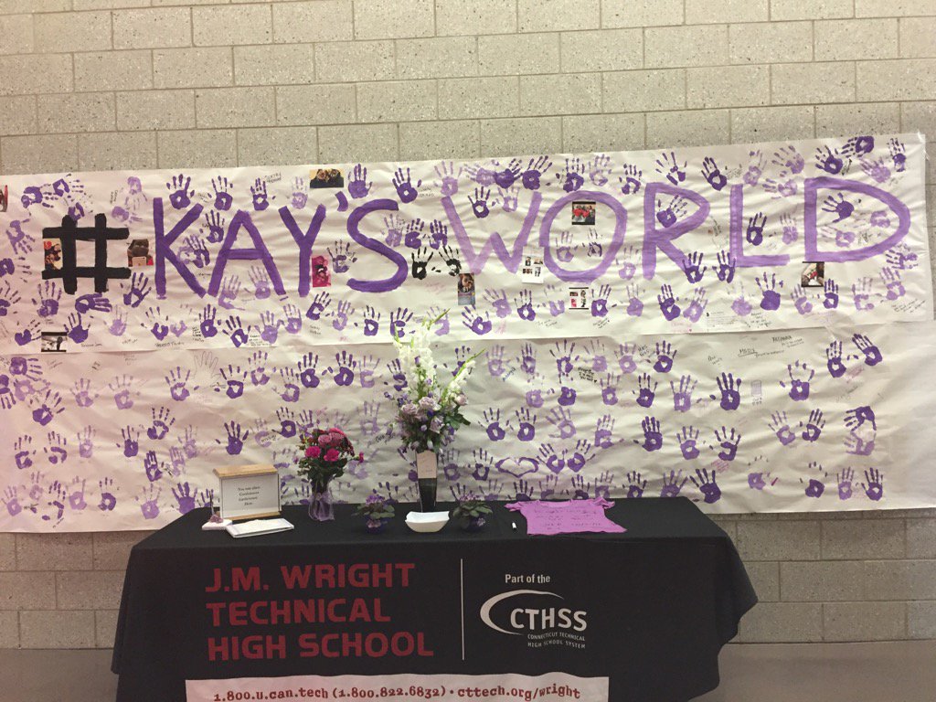 MsSchleipman's tweet photo. Wonderful to see such love! #kaysworld #wrighttech https://t.co/YfMB91M9L9