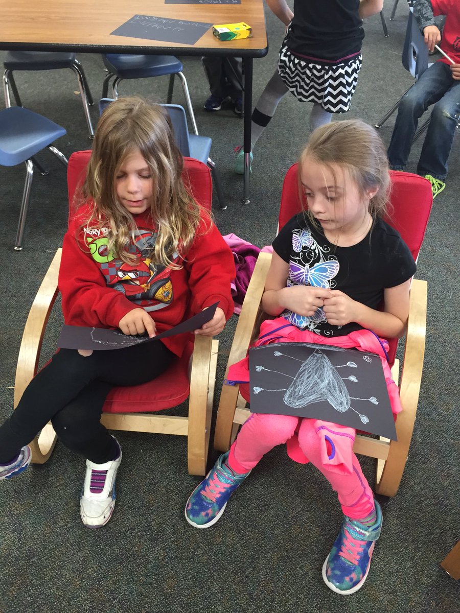TinaCanadeo's tweet photo. Collaborating about our White House designs!!! #wdpww #freedomtoinspire https://t.co/E1BowkwxkW