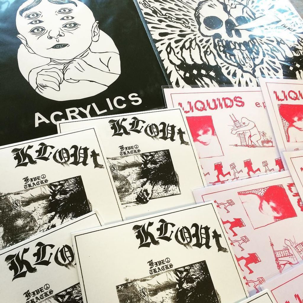 sorrystate's tweet photo. Here's some cool new records came in today! Come and get 'em! #acrylics #Woodboot #Klout #liquids #punkvinyl #hotgr… https://t.co/LSntmOpXAQ