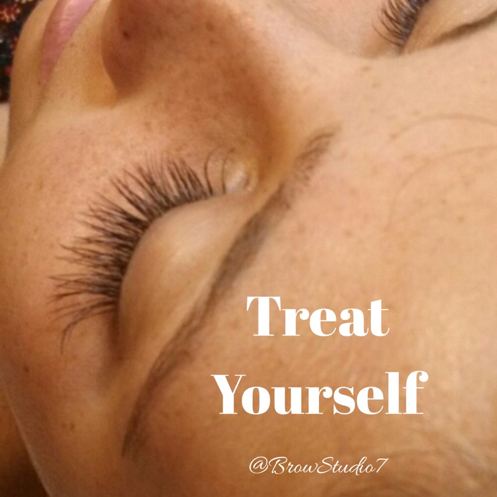 BrowS_7Buffalo's tweet photo. Now thru 10/31/16 Eyelash Extensions for $99! Call to book 716-685-1481! #lashes #buffalo #716 #lashextensions https://t.co/5F80oTeffO