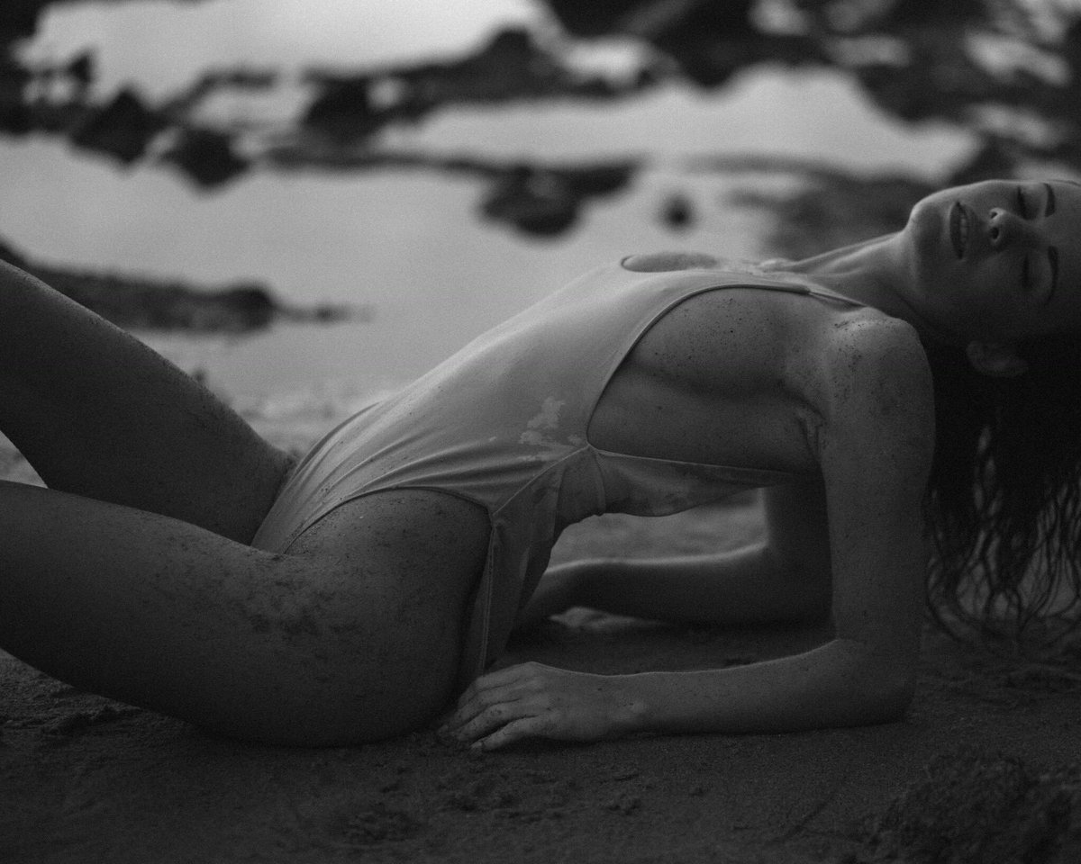 jazlynnicolette's tweet photo. feels like lust https://t.co/wdPfaUDfb8