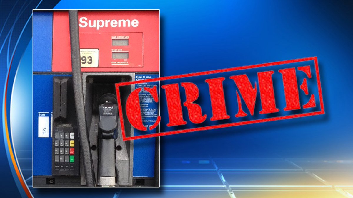Two skimmers located at South Florida gas station, police looking to warn public bit.ly/2eF4KZd https://t.co/9Bag6Z6oO3