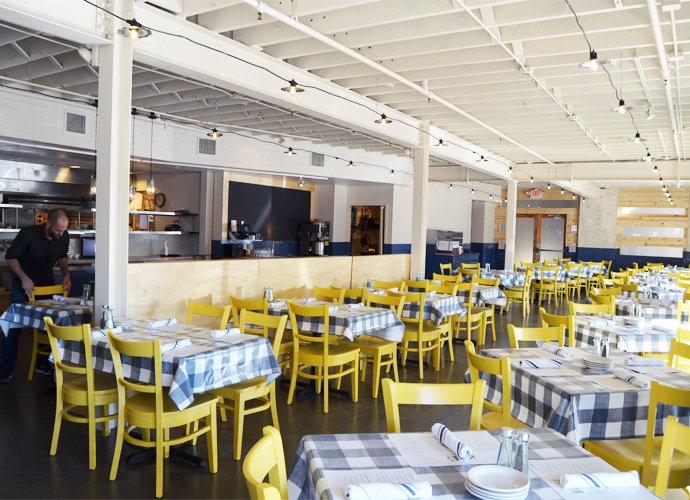 Sauce Magazine (@saucemag) on Twitter photo Get the First Look at Mona's, now open in the former Modesto space on <a href="/thehill_stl/">The Hill StL</a>. samg.bz/2epct1q
#STL Get the First Look at Mona's, now open in the former Modesto space on <a href="/thehill_stl/">The Hill StL</a>. samg.bz/2epct1q
#STL