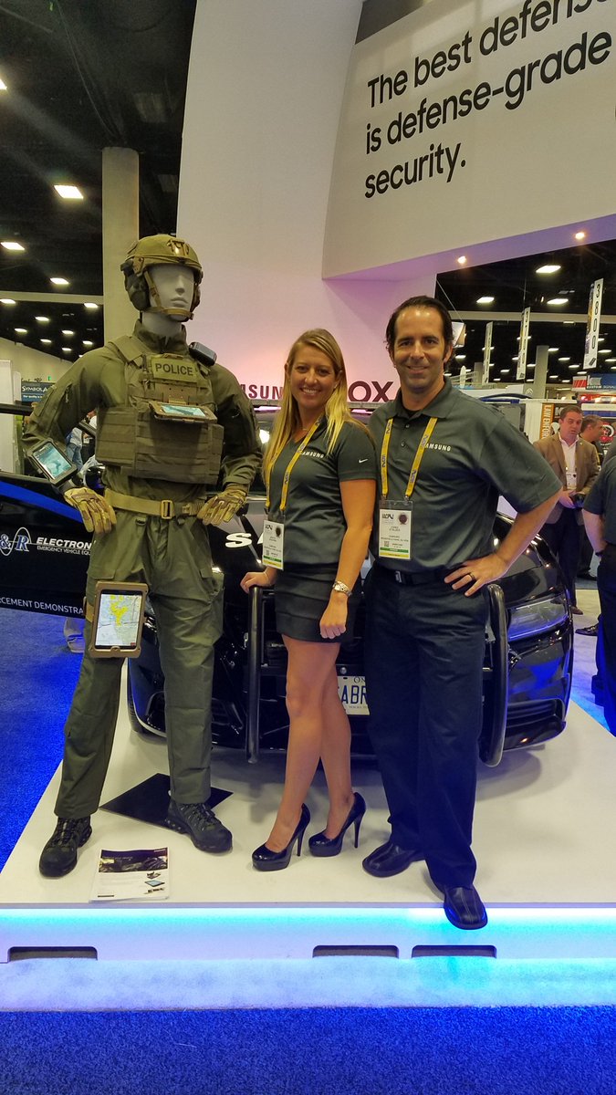 JuggDef's tweet image. Big push into the Law Enforcement sector at IACP last week in the Samsung Business Booth. Lots of interest in the BUMPR and SLEEV products!