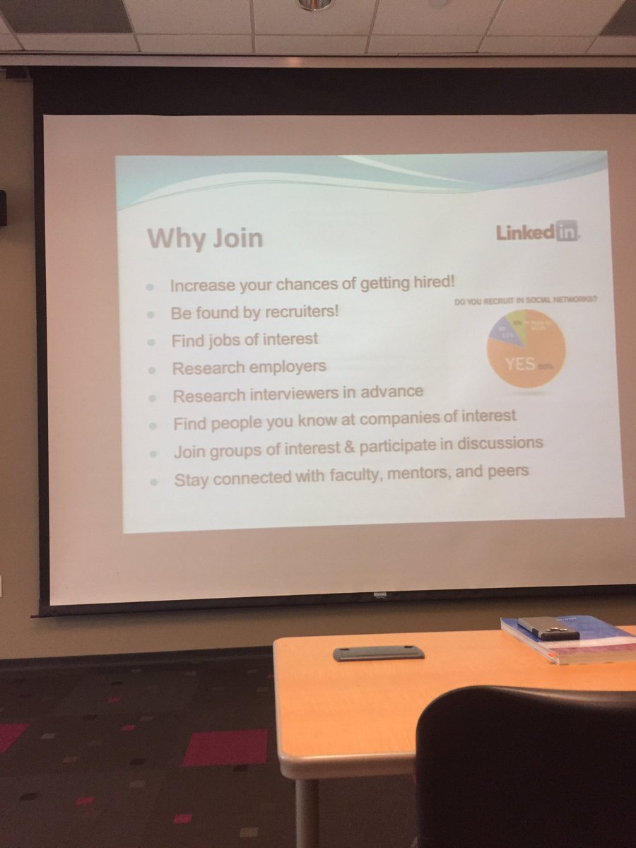 eccunionsophias's tweet image. El Camino counselor Ruth Vasquez shares why joining LinkedIn is beneficial #SMJS