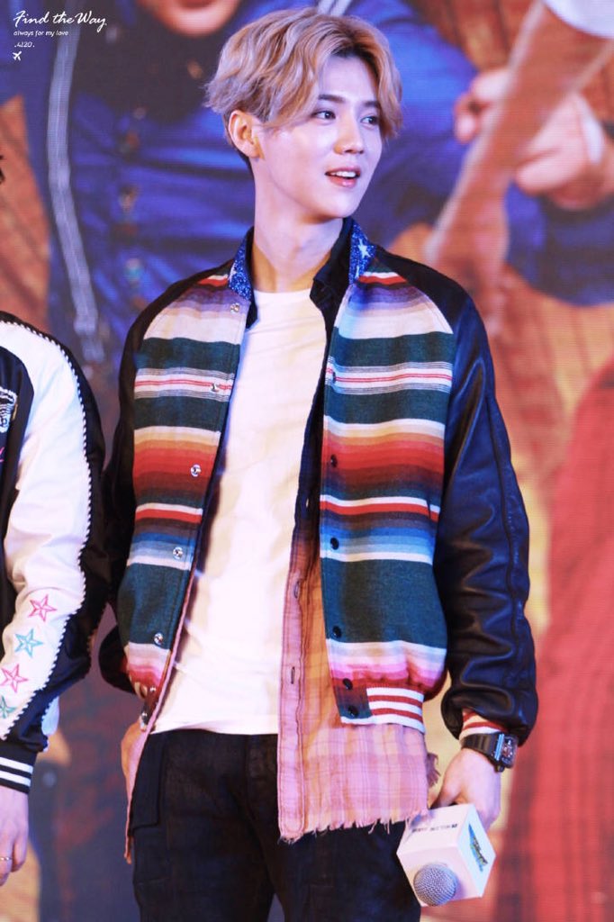 lucoolu_'s tweet photo. 160321 Running Man China Season4
cr.FindtheWay4120
#LuHan #鹿晗 #루한 #ルハン #HighResolutionLuHan https://t.co/7FuTDU7vo9